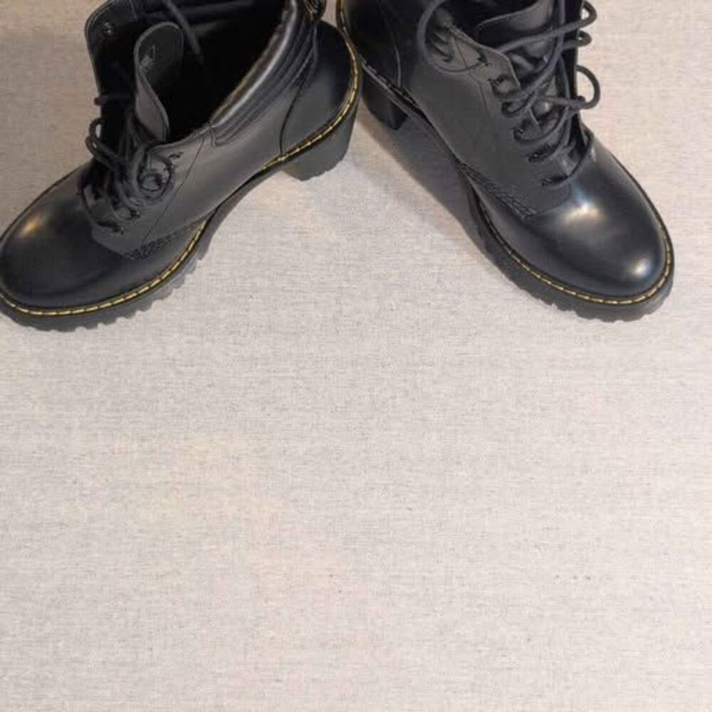 Dr. Martens Persephone Black Boots US Women's 10 AirWair W/ bouncing soles